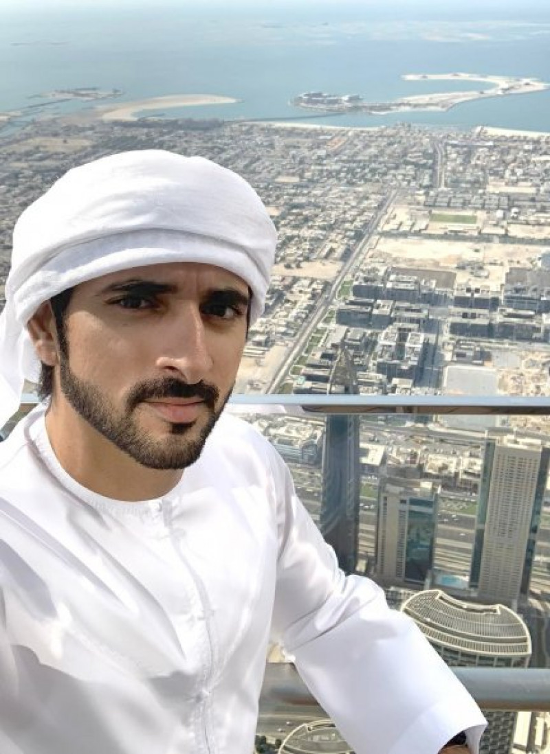 Hamdan bin Mohammed, de 36 años, es un ávido viajero