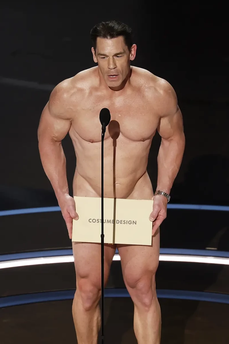 John Cena desnudo en los Oscar.