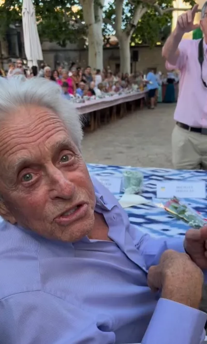 Michael Douglas celebrando su cumpleaños en Mallorca.