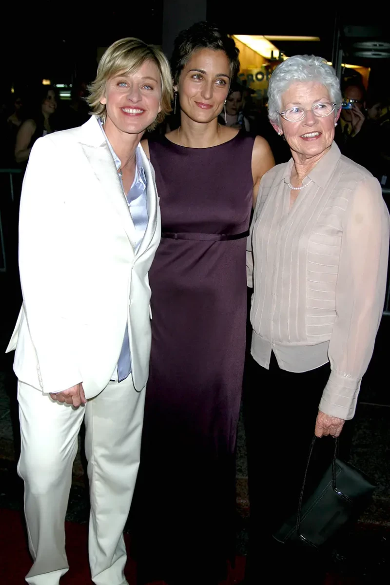 Ellen DeGeneres con Alexandra Hedison y con su madre, Betty Jane, a la que siempre ha estado muy unida.