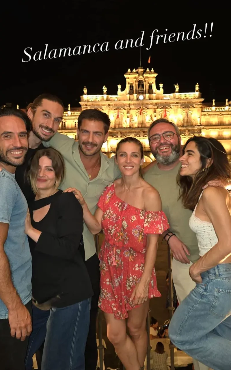 Elsa Pataky con el reparto de 'Matices'