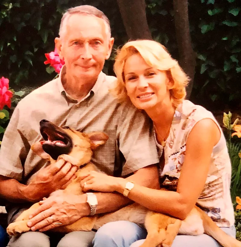 Marlene Mourreau con su padre