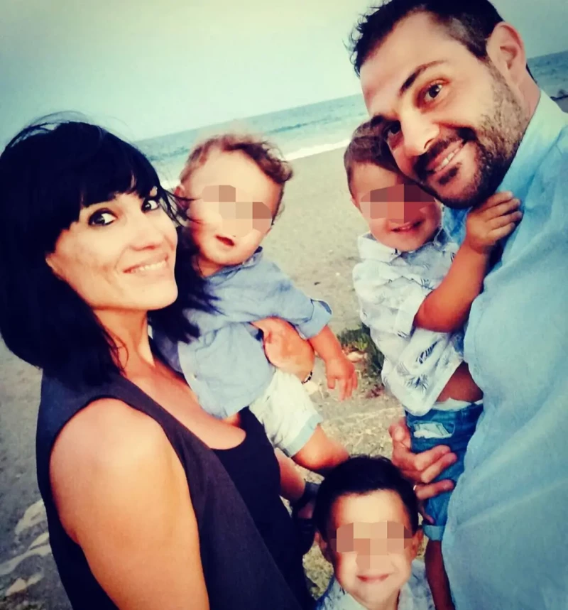 Irene Villa con su exmarido Juan Pablo y sus hijos.