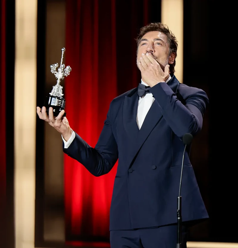 Javier Bardem le dedicó su premio a Penélope Cruz.