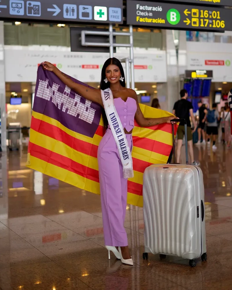 Michelle Jiménez en el aeropuerto.