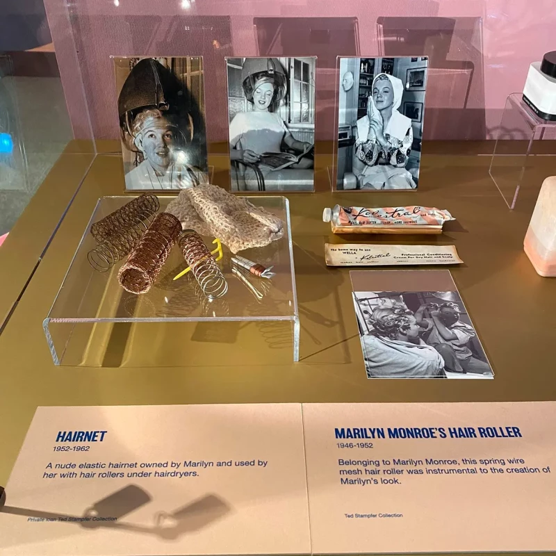 Enseres y cosméticos de Marilyn Monroe