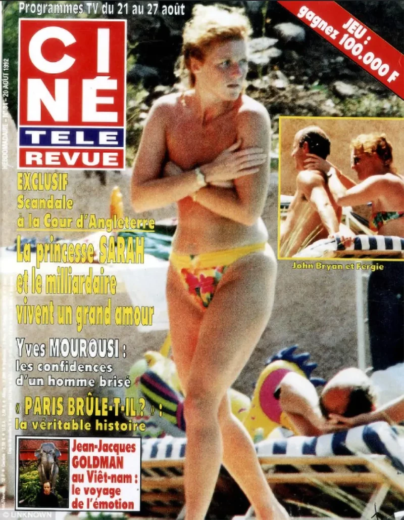 Sarah Fergusson en la portada de una revista en toples y con un amante.