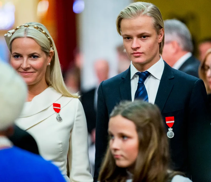 Mette Marit y Marius Borg.