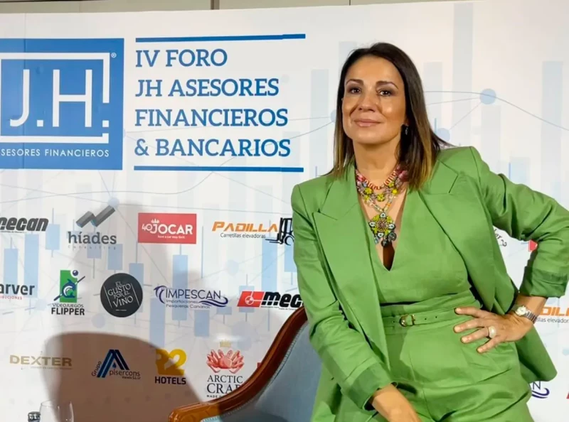 Silvia Jato en un foro de asesores financieros.