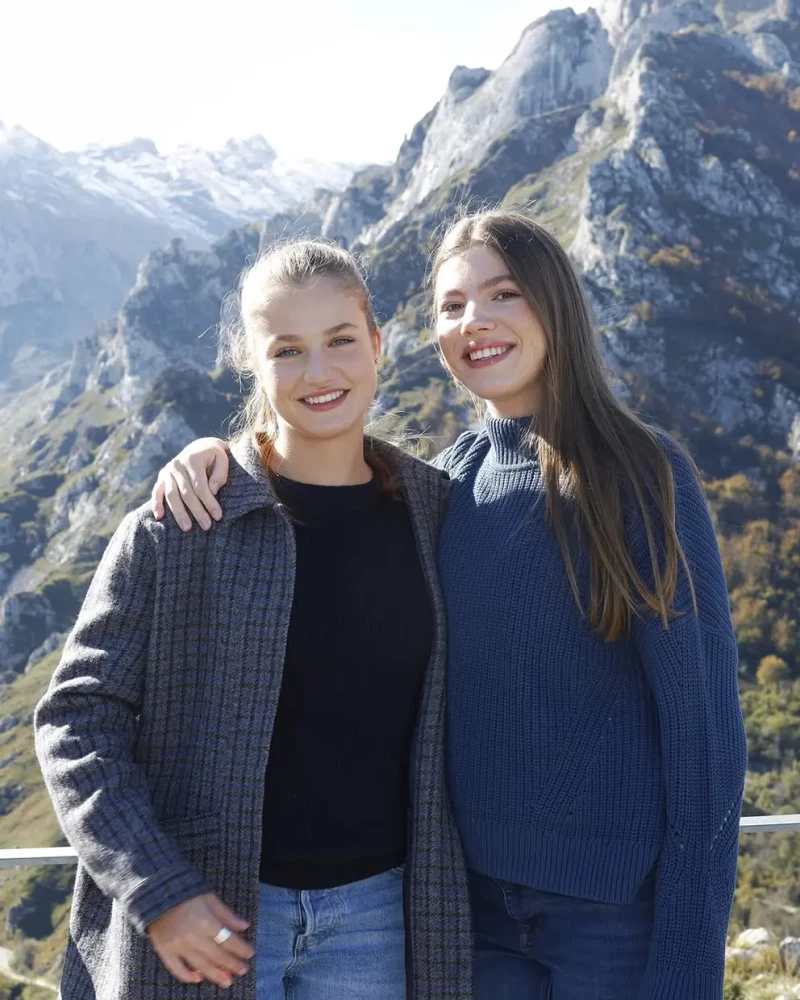 Leonor y Sofía.