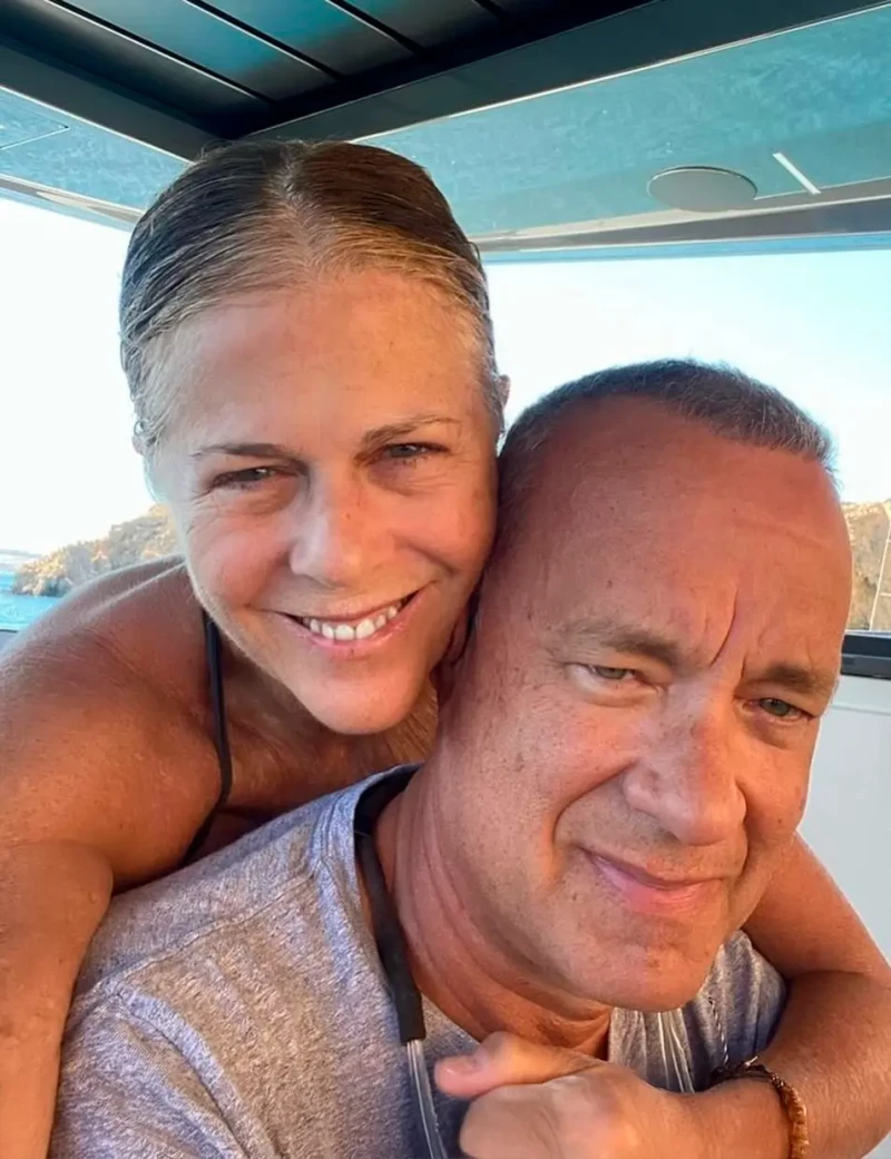 Tom Hanks con su esposa Rita.