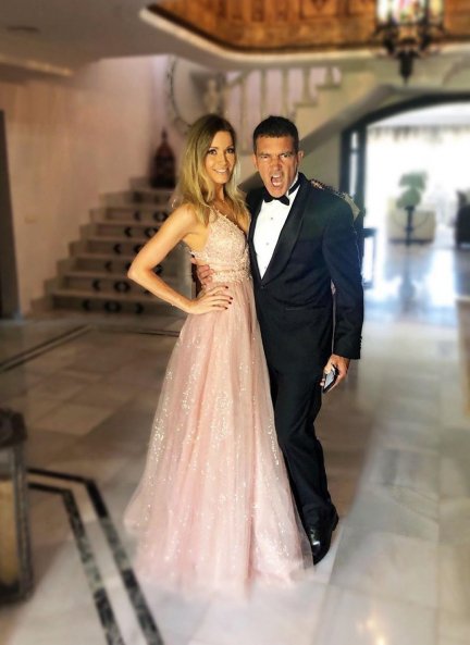 Antonio Banderas y su novia Nicole en la gala Starlite.