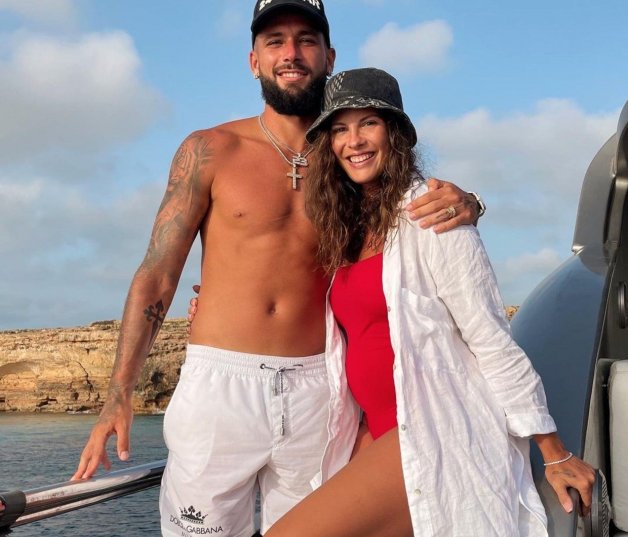 Jessica Bueno está celebrando su cumpleaños con su marido, Jota Peleteiro (@jessica_bueno).