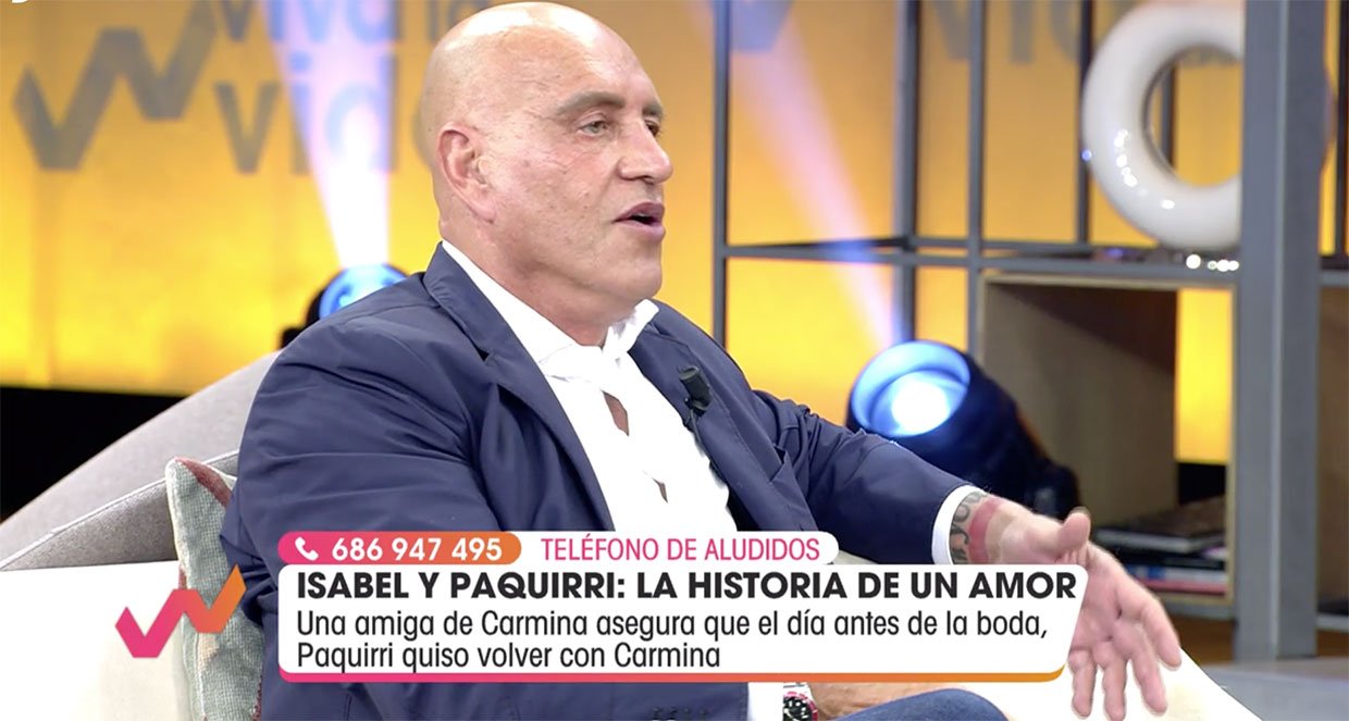 Kiko Matamoros explicando en el programa Viva la vida la “verdadera” historia de amor de Isabel Pantoja y Paquirri.