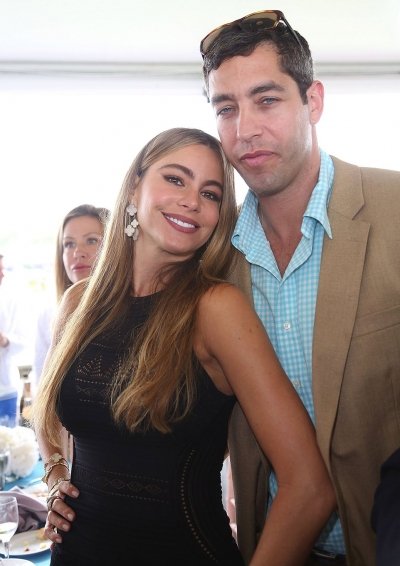 sofia-vergara-nick-loeb_10_400x566