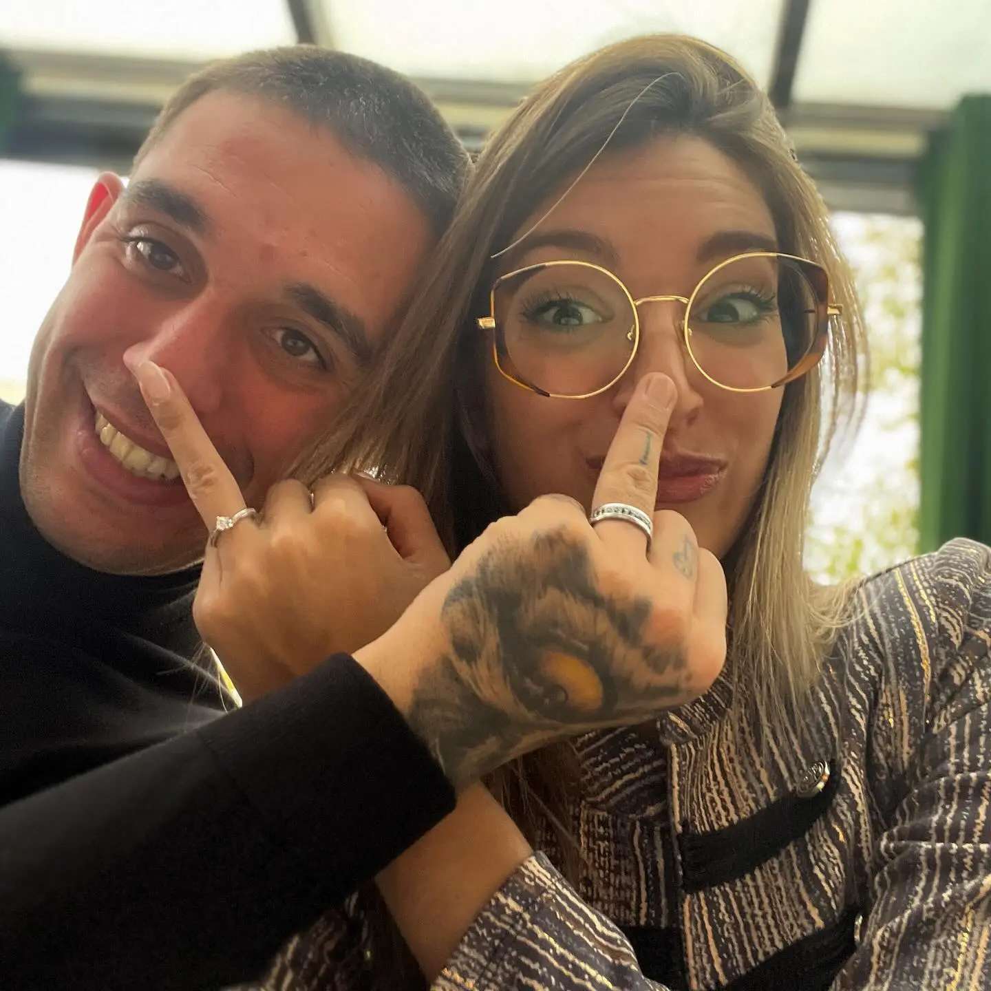 Ana Guerra y Víctor Elías en una foto de pareja de redes.