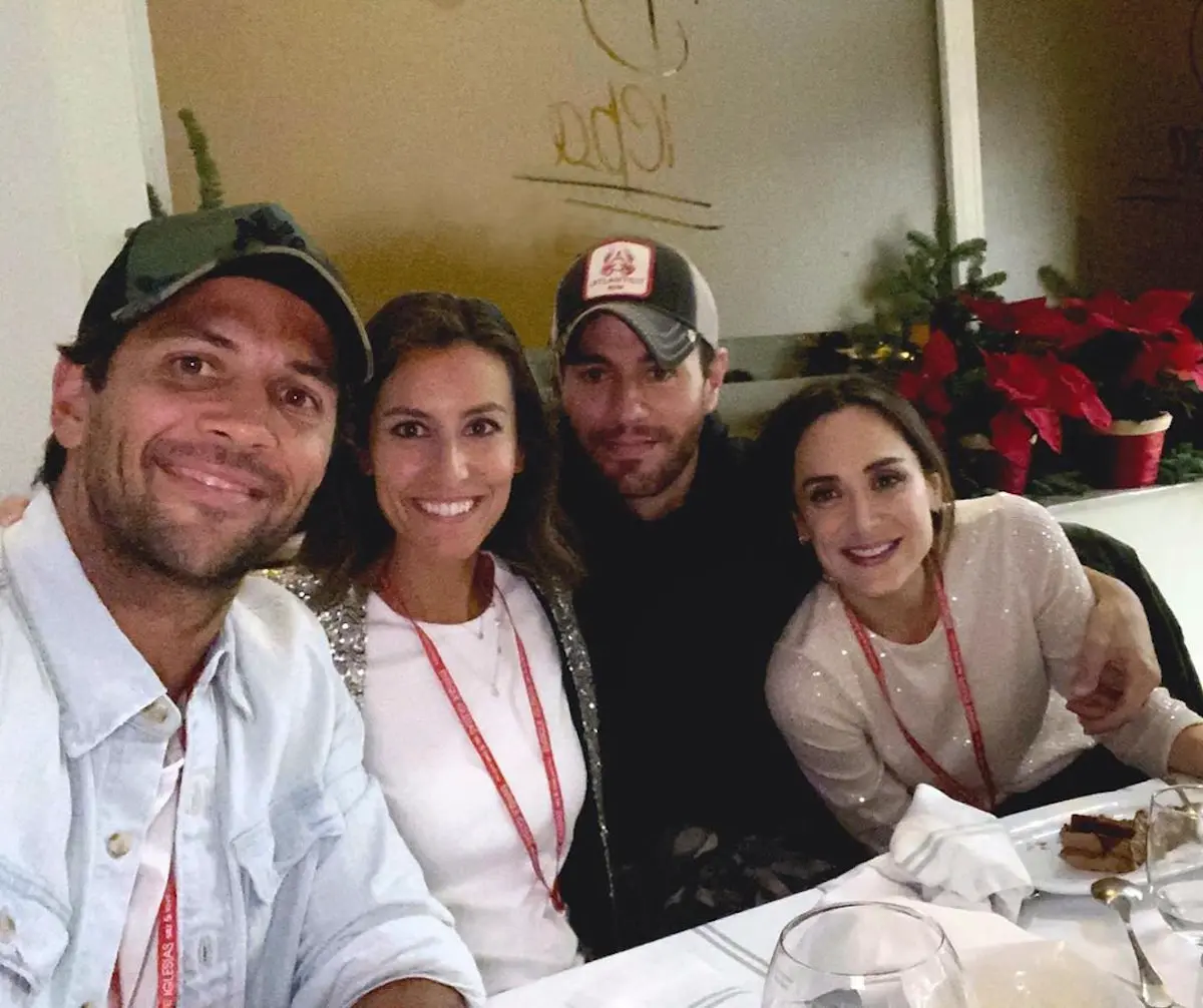 Ana Boyer con Enrique Iglesias, Tamara y Fernando.