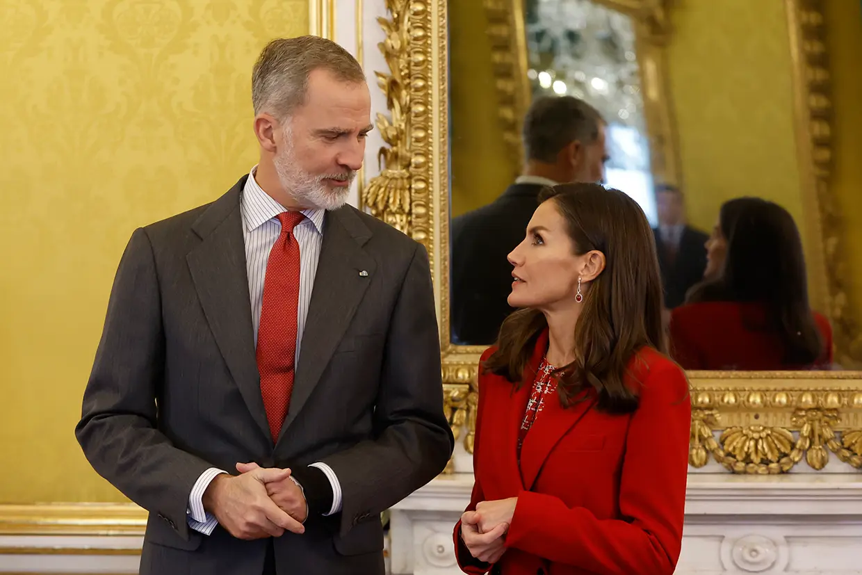 Felipe y Letizia comparten gestos y tienen un código secreto.