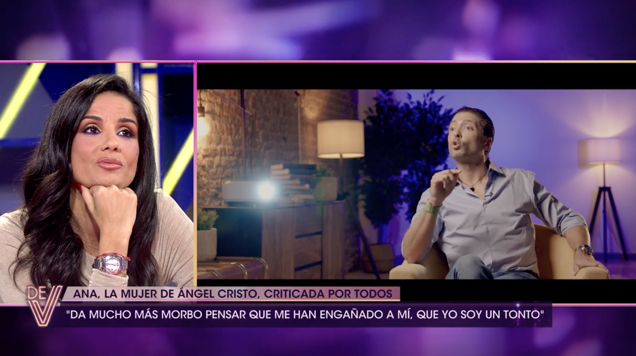 Ángel Cristo durante su entrevista en 'De Viernes' mientras Ana Herminia le veía en plató