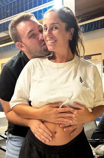 Belen Esteban Anabel Pantoja embarazo beso barriga