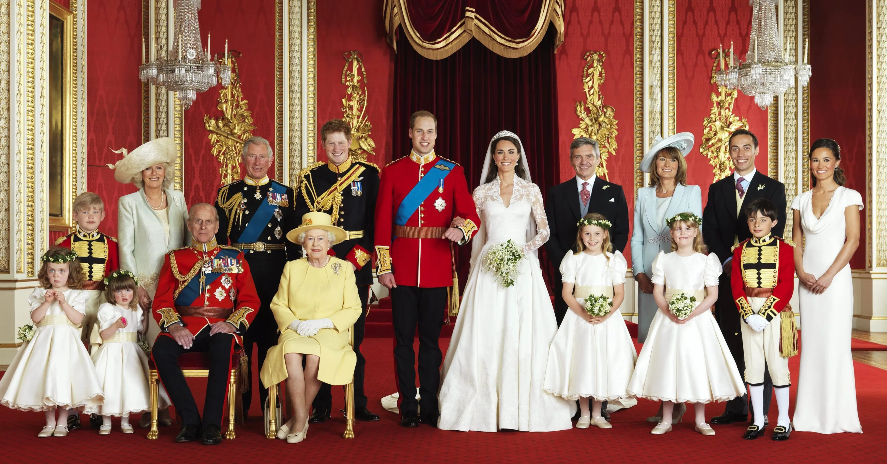 Michael acompañó a Kate Middleton al altar. Imagen oficial del enlace.