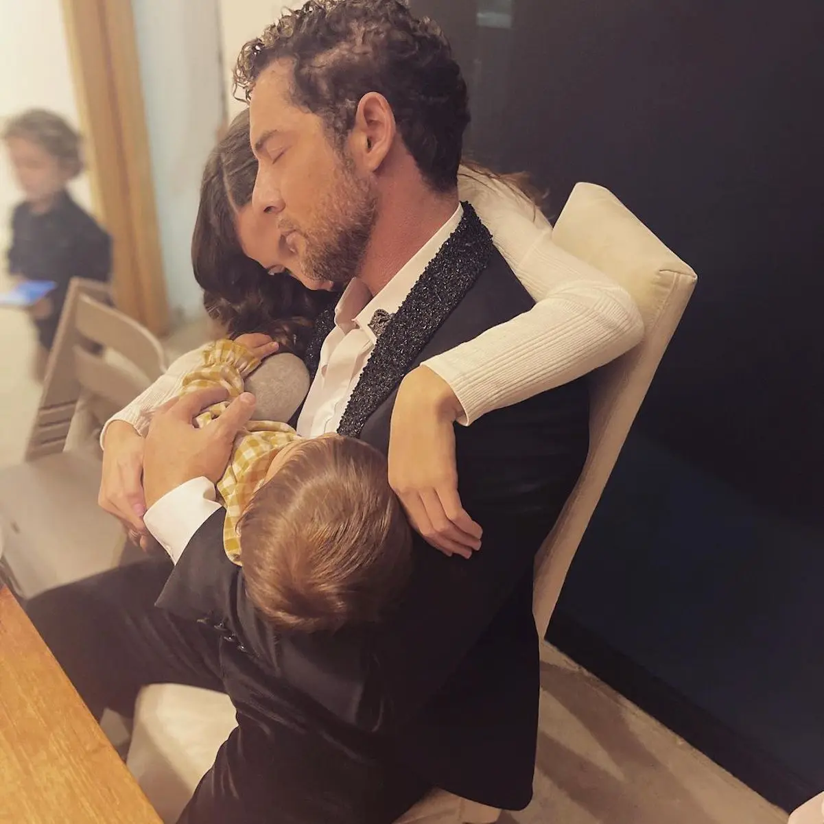 David Bisbal con su hijo 8