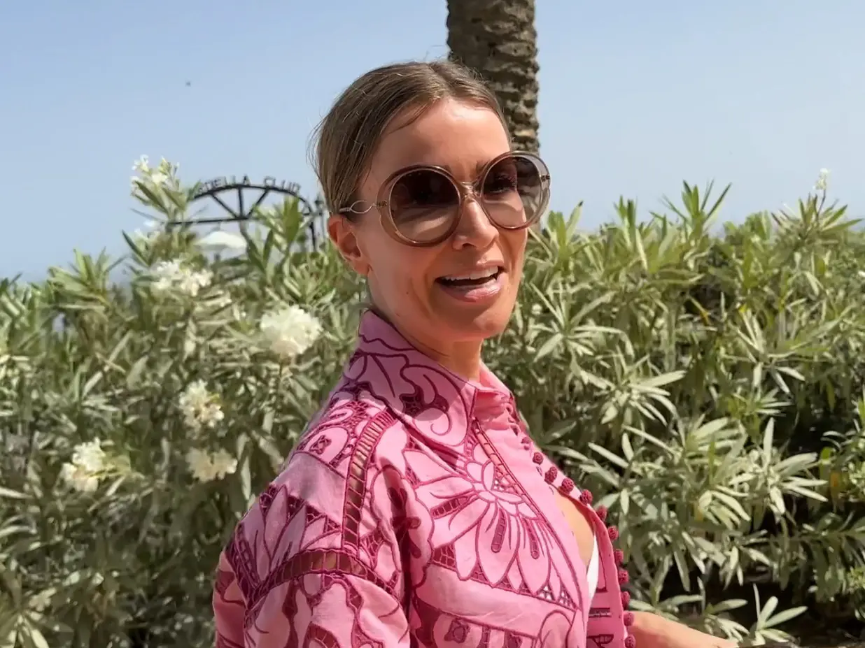 Nicole Kimpel habla sobre la casa de Antonio Banderas en Marbella.