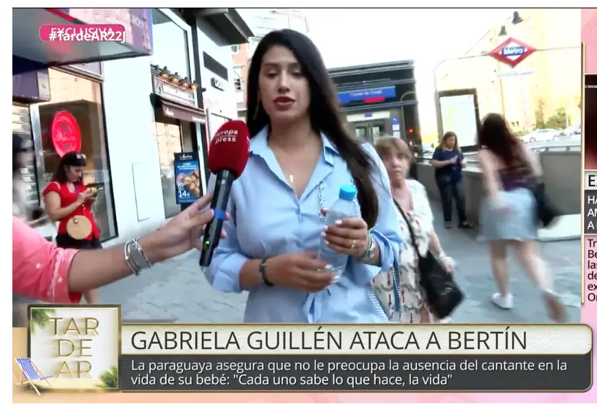 Gabriela ha lanzado un dardo a Bertín.