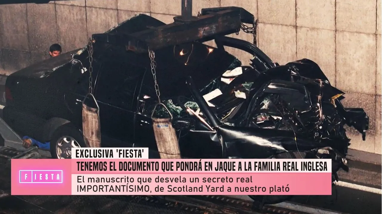 Así quedó el coche de Lady Di después del accidente.