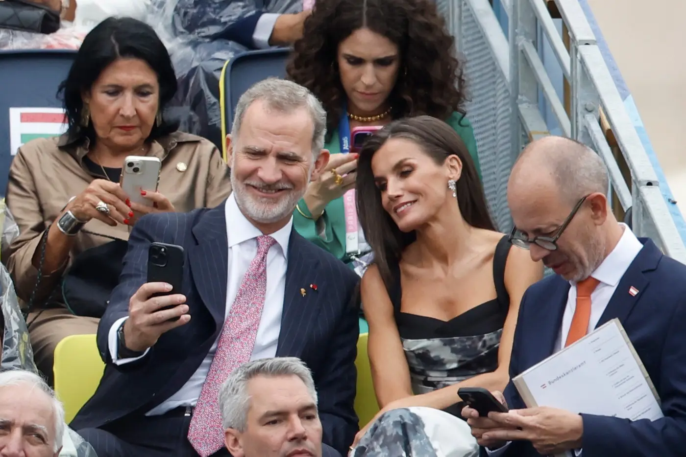 Los reyes de España en la inauguración de los Juegos Olímpicos de París 2024.