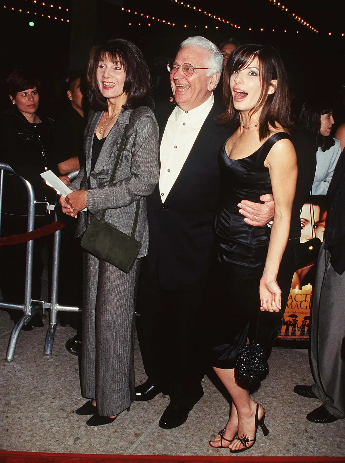 Sandra Bullock con sus padres