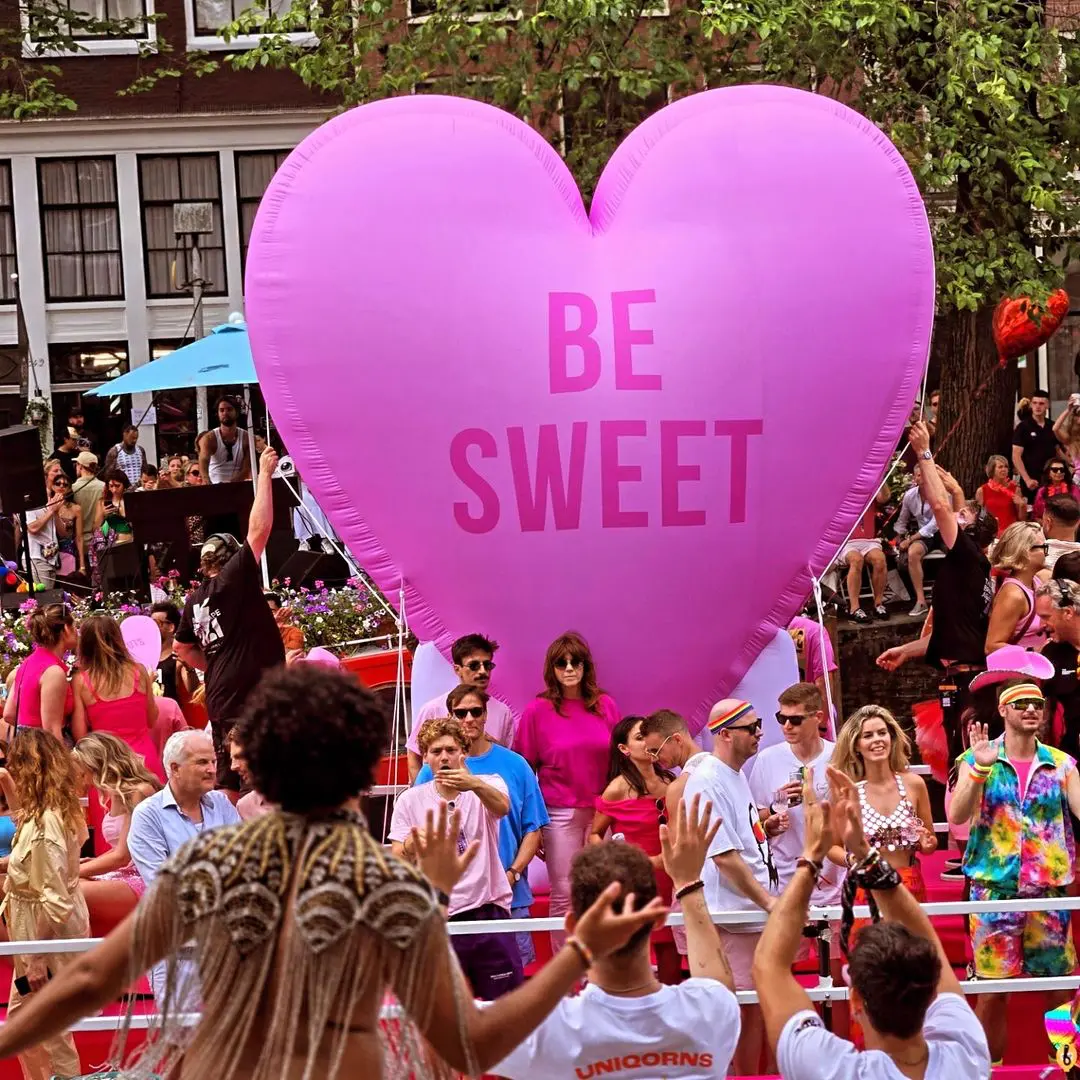 Imágenes del Amsterdam Pride 2024 compartidas por la presentadora.