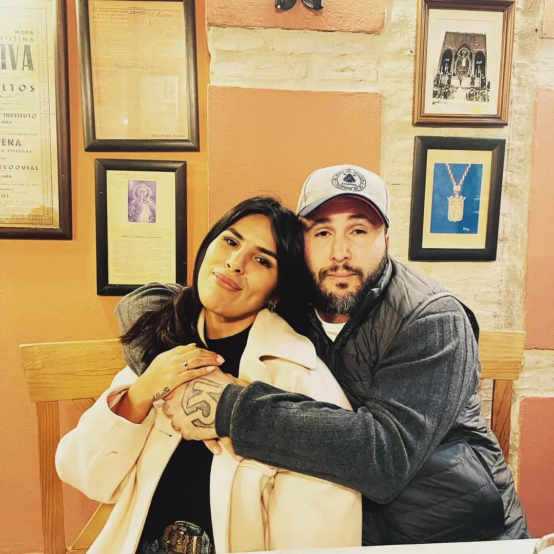 Isa Pantoja junto a su hermano Kiko Rivera.