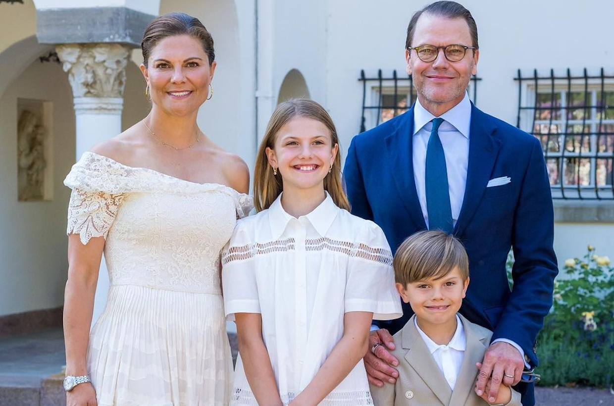 Victoria de Suecia y Daniel Westling con sus hijos.