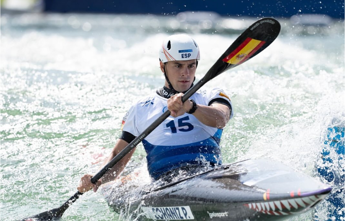 Pau Echaniz, medalla de bronce en piragüismo.