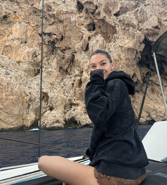 Alejandra Rubio ha compartido fotos de su escapada a Ibiza con todos sus seguidores.