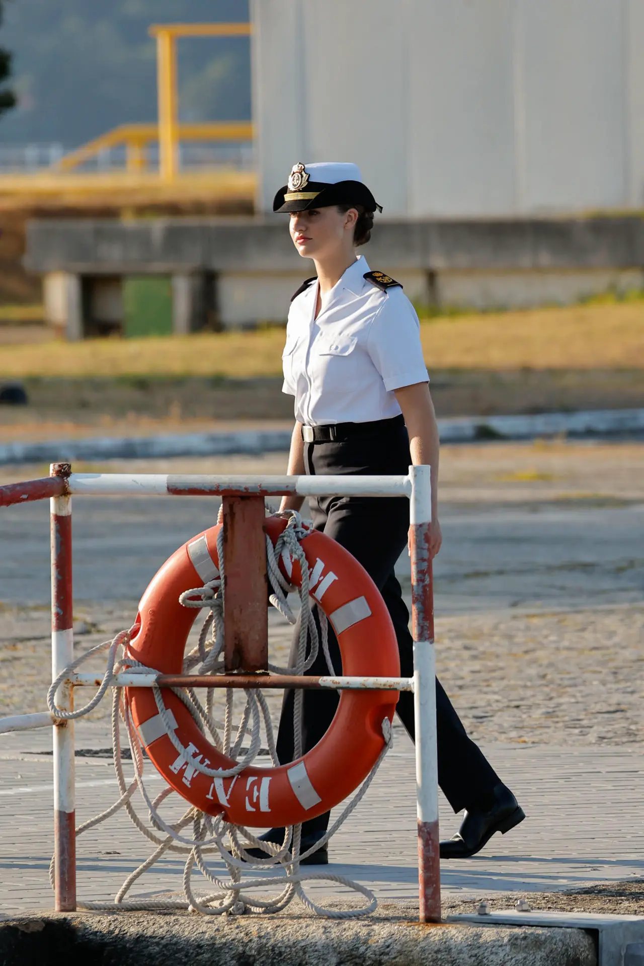 Leonor en la escuela naval de marín