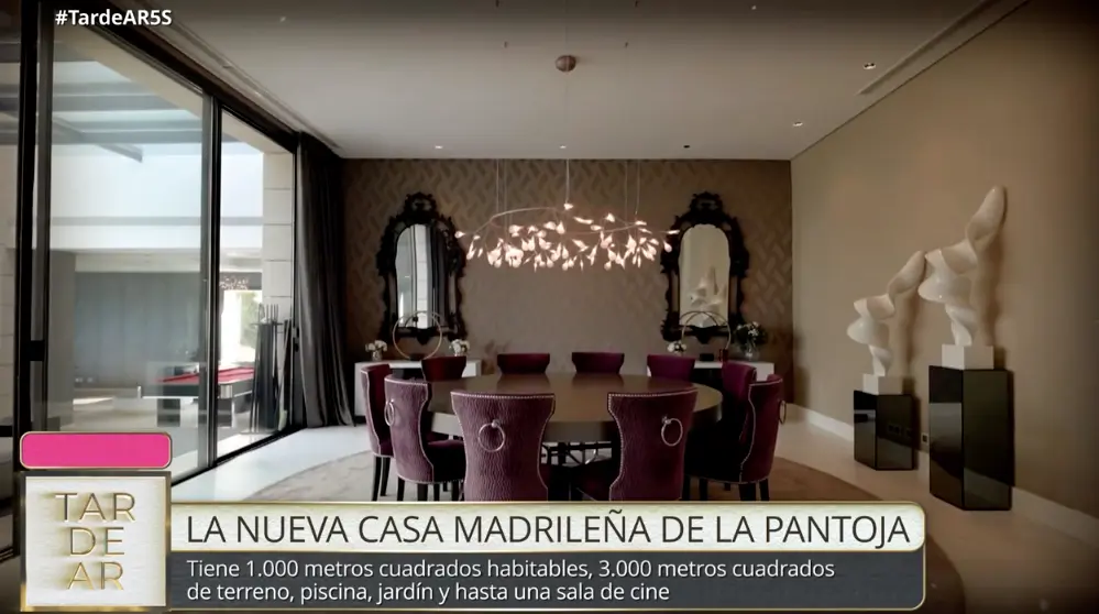 El comedor de casa de Isabel Pantoja.