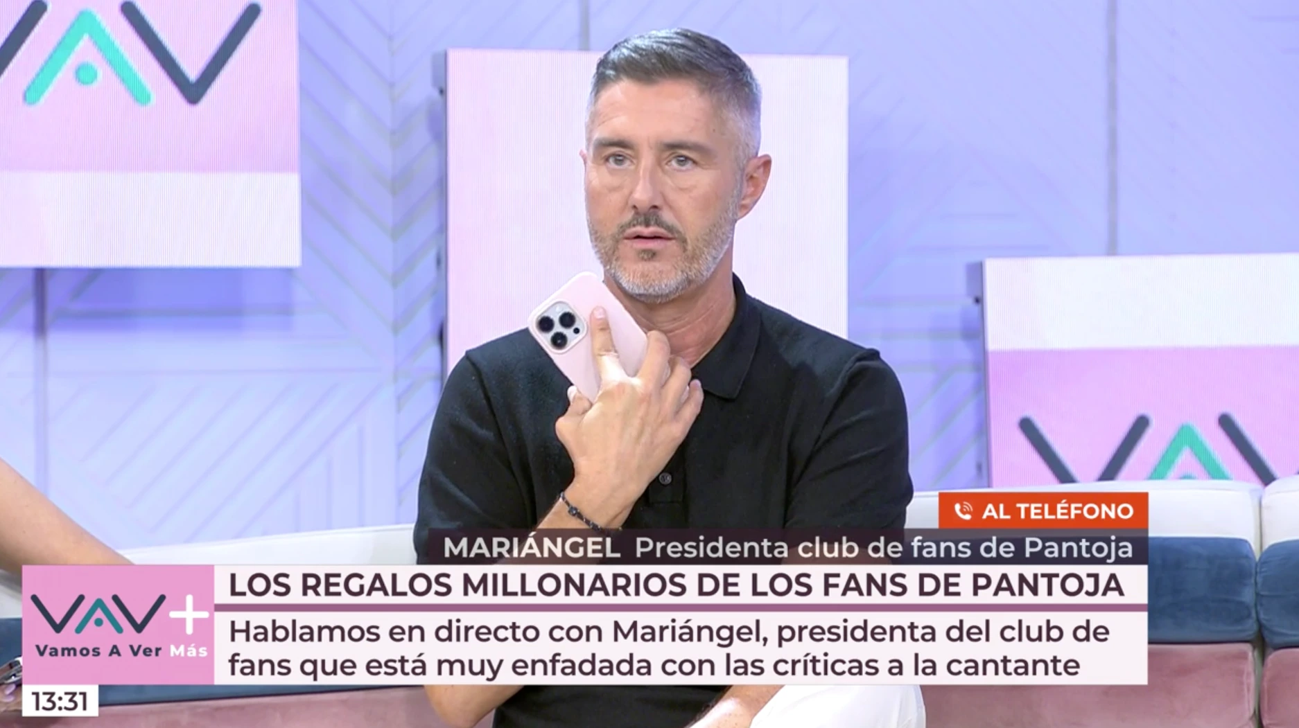 Mari Ángeles, presidenta del club de fans ha entrado telefónicamente en el programa.