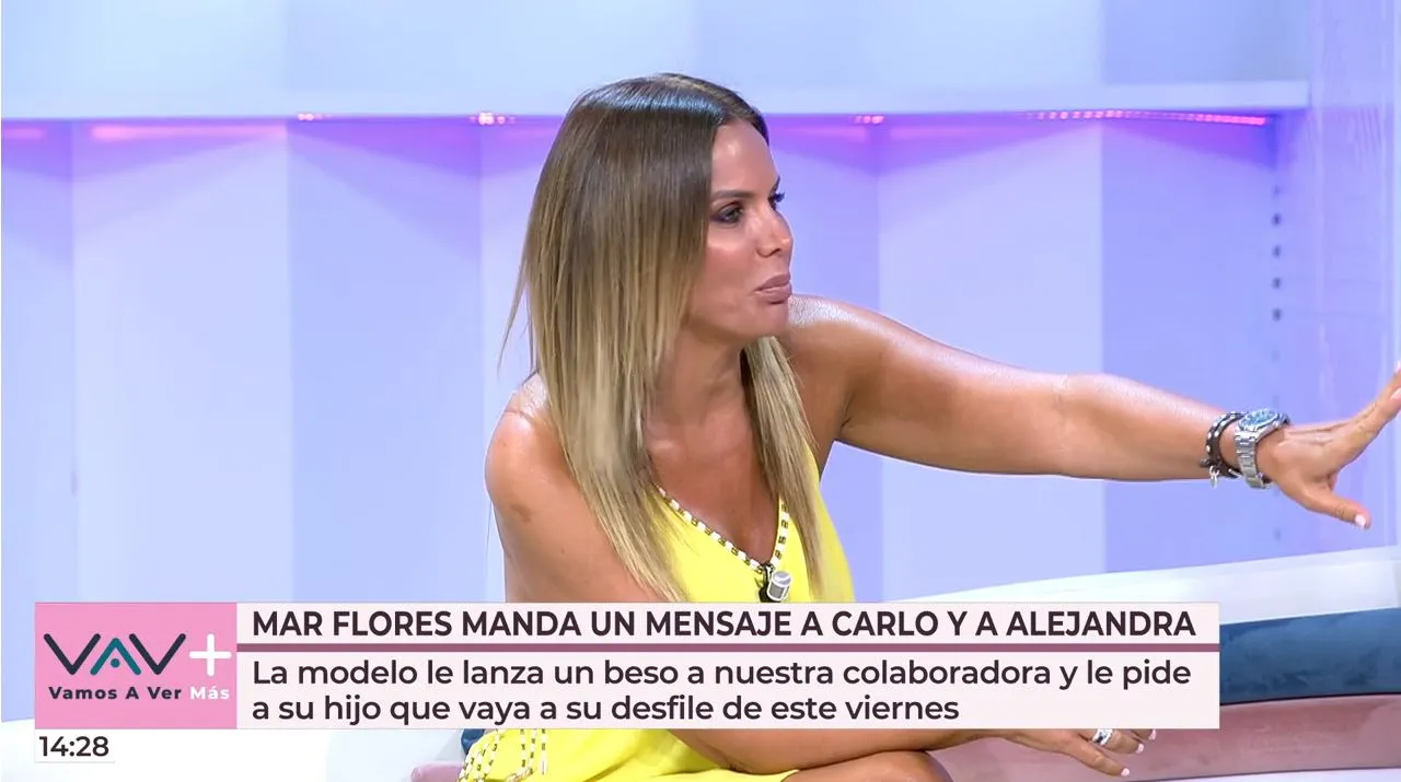 Marta López se defiende de Alejandra Rubio.