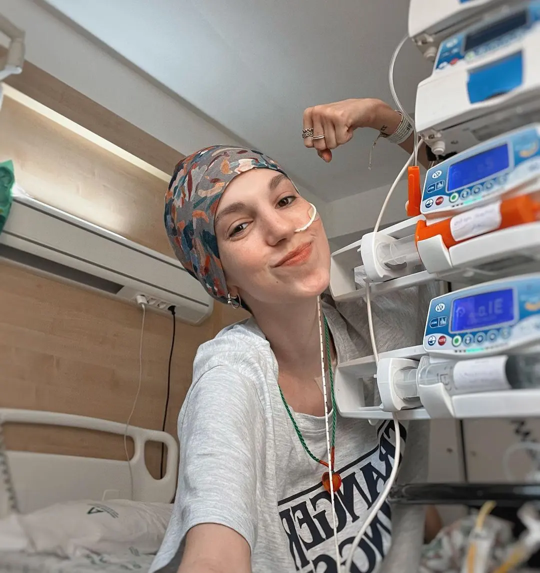 Elena mostró paso a paso toda su lucha contra el cáncer.