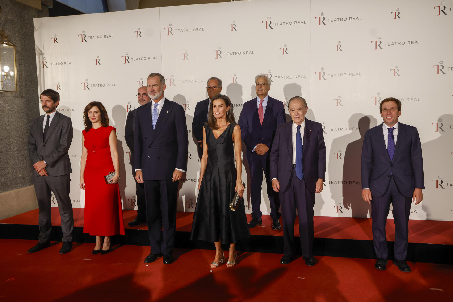 Inauguración de la nueva temporada de ópera en Madrid, un evento lleno de rostros conocidos.