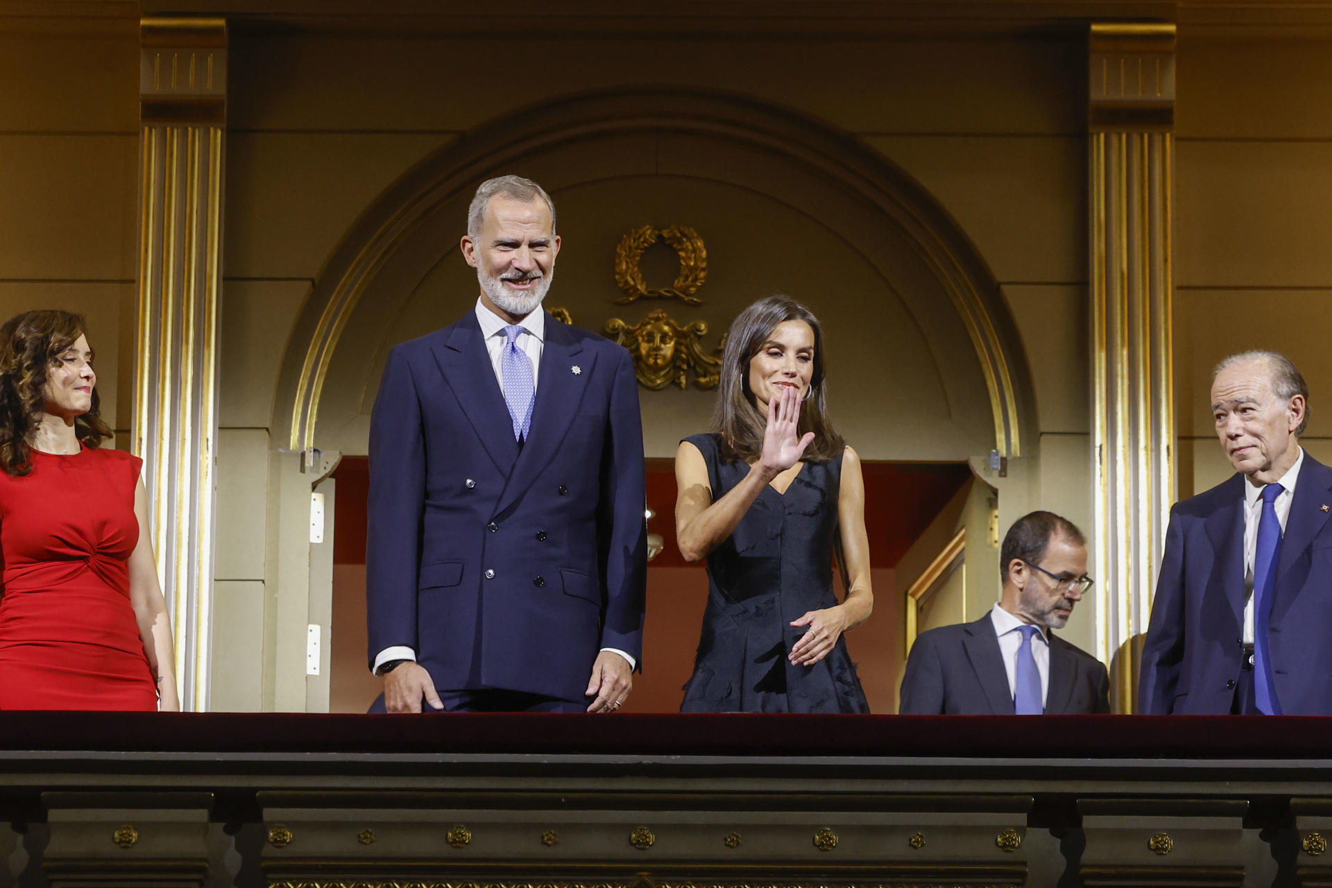 La Reina se mostró natural y cercana con el público.