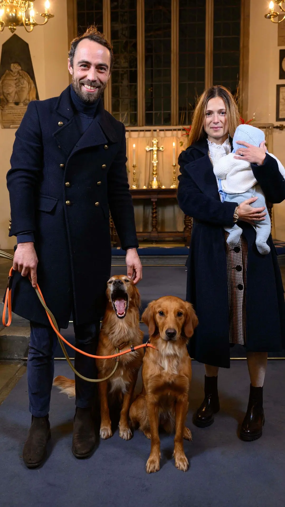 James Middleton junto a su mujer y su hijo.