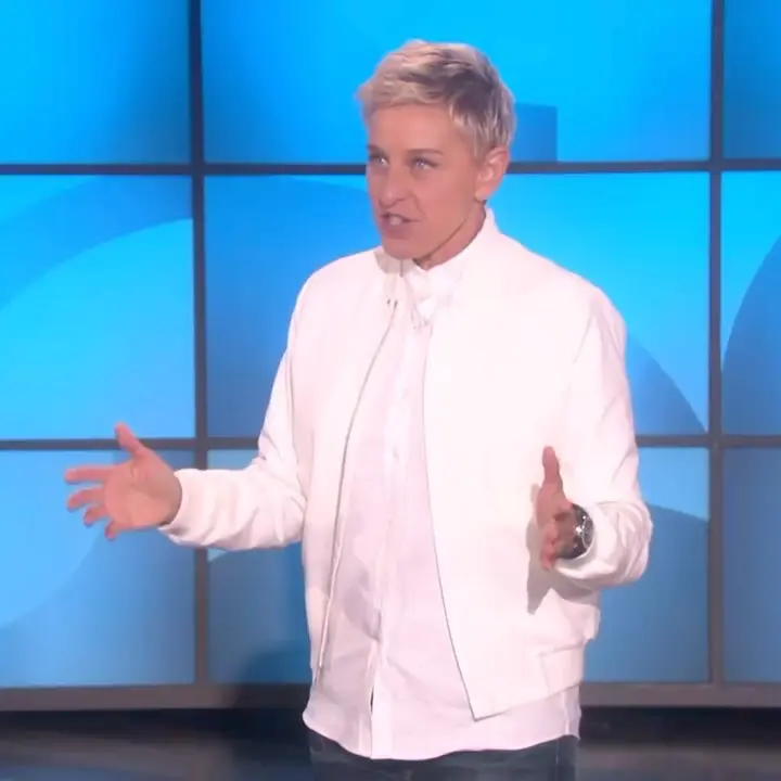 Ellen presentando su famoso programa de entrevistas.