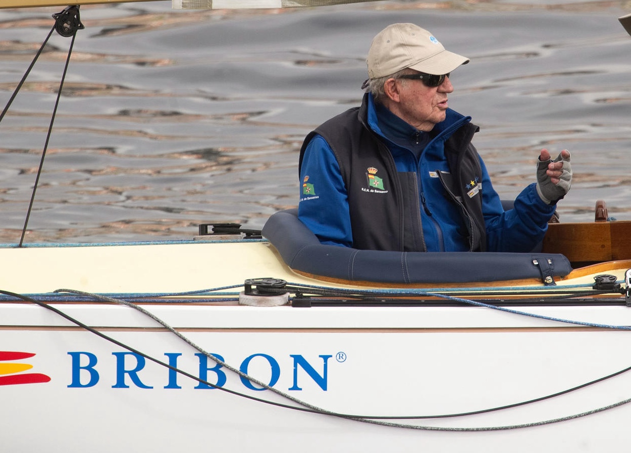 El rey Juan Carlos, en Sanxenxo para participar en la quinta jornada del Trofeo Xacobeo.