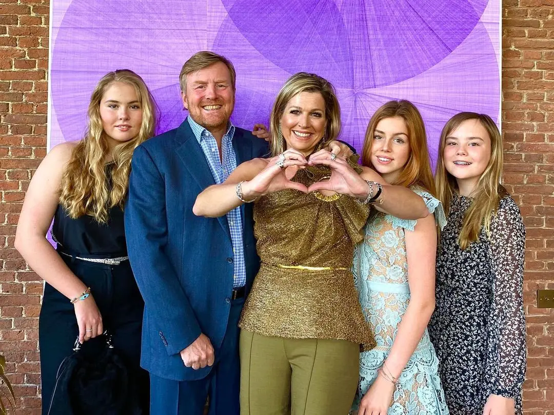 Máxima de Holanda tiene un estilo elegante y sofisticado que han heredado sus hijas.