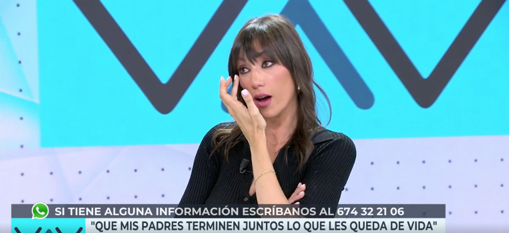 La periodista muy emocionada. VAMOS A VER