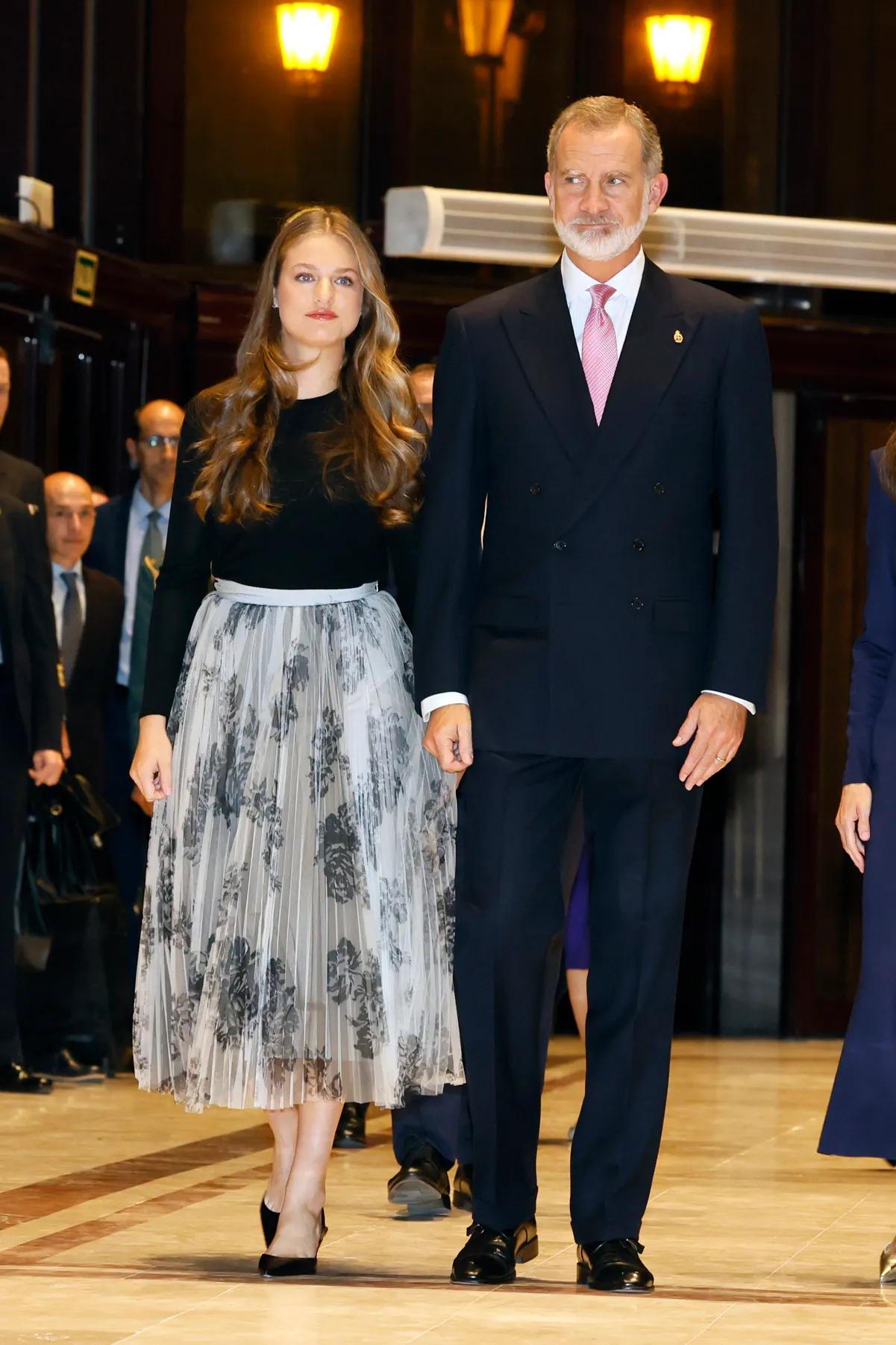 Los reyes, Felipe VI y Letizia, la princesa Leonor y la infanta Sofía, presiden el tradicional Concierto de los Premios Princesa de Asturias 2024