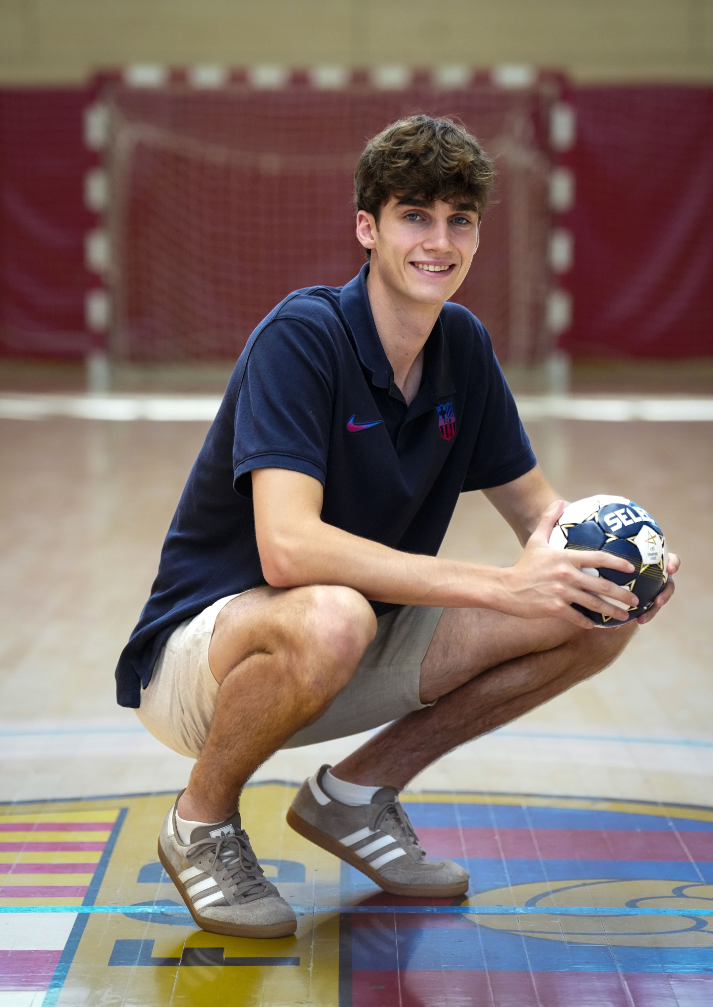 GRAFCAT1890 Sant Joan Despí (BARCELONA) 24/06/2023.- Pablo Urdangarín (Barcelona, 2000), que ha cumplido su etapa de formación en el Barça y ha firmado con el Granollers para la próxima temporada, asegura en una entrevista con EFE, la primera que ofrece a un medio de comunicación, que siente que tiene "la cabeza para llegar" donde quiera llegar. EFE/Enric Fontcuberta